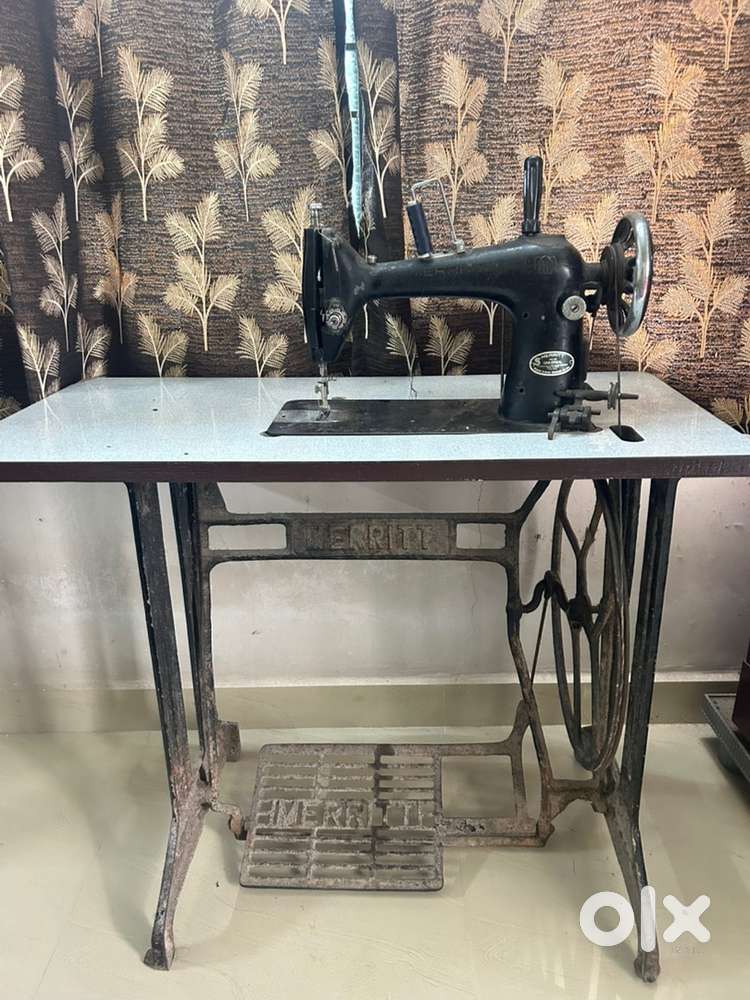 Tailoring machine