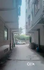 3BHK Flat Excellent location (Call Between 6 PM to 10 PM)