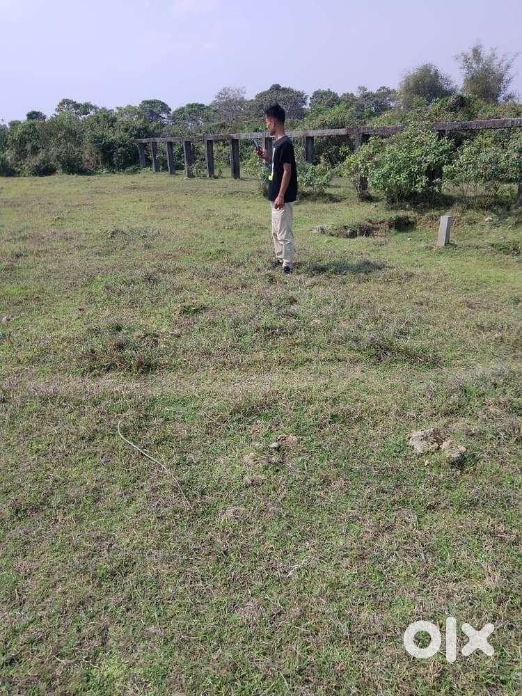 LAND AT PRIME LOCATION