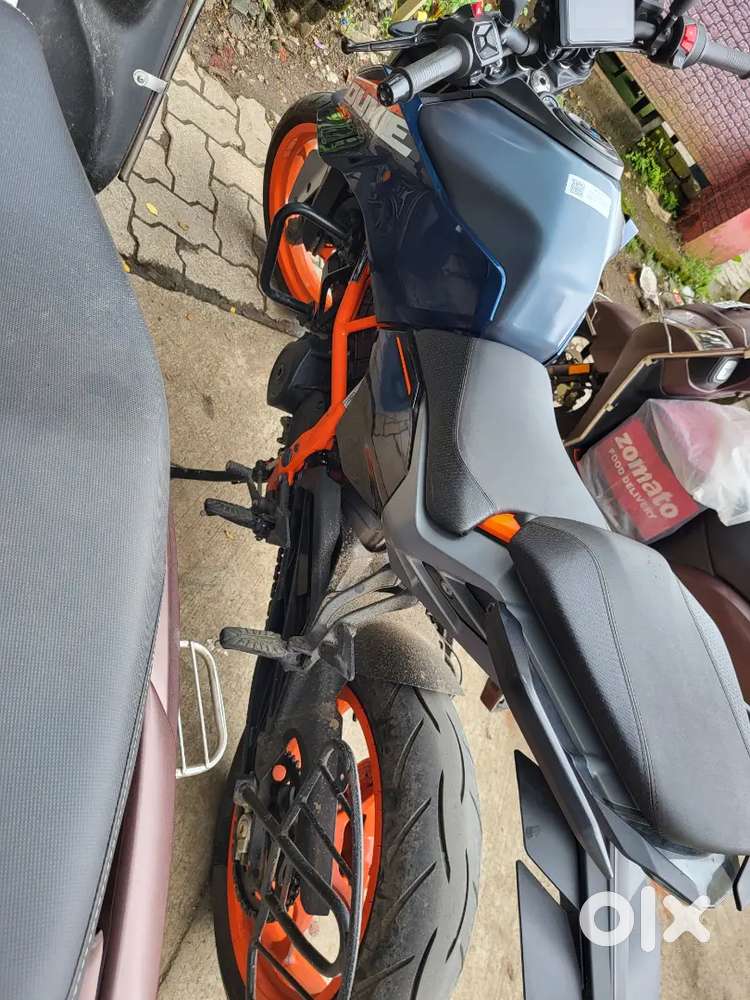 KTM DUKE 390