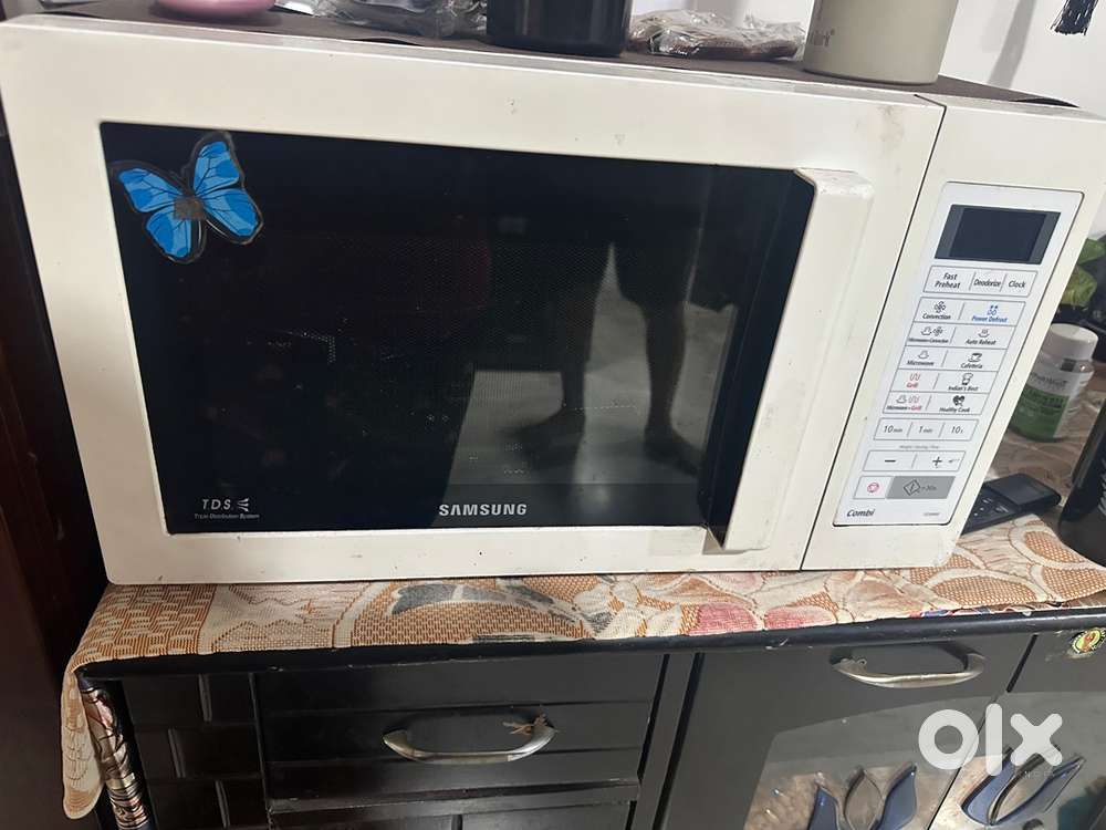 Microwave oven