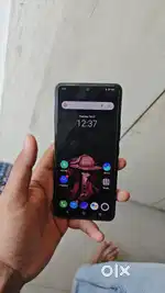 IQOO 7 in a mint condition with box and charger