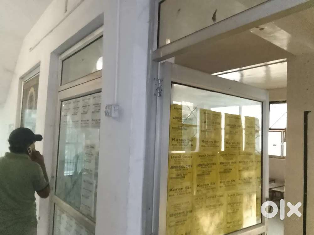 700 sa spacious hall with office and kitchen with personal toilet