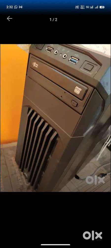 Gaming Pc with keyboard and monitor