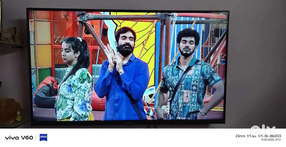 Thomson 43 in TV good condition no problems 18th month's old