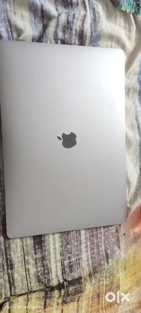 Macbook Pro A2141 i7,16gb ram and 512 ssd
