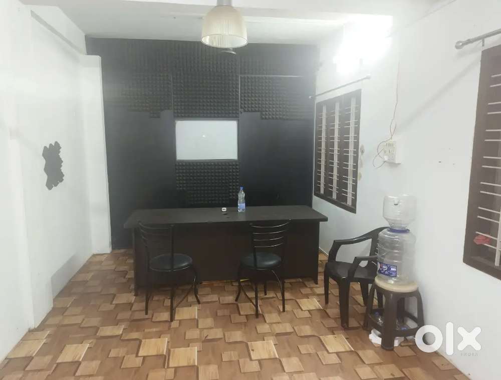 Pullepady office space for rent
