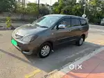 Toyota Innova 2.5 VX 8 STR, 2012, Diesel