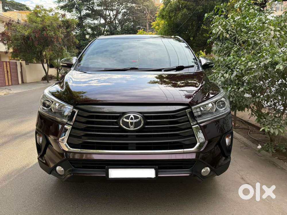 Toyota Innova Crysta 2.8 Z, 2016, Diesel