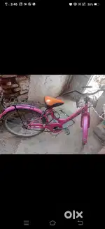 Girl cycle