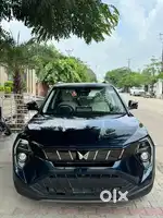 Mahindra XUV 3XO AX7L  December2024  Petrol  3955 Km Driven