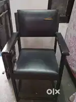 Parlour chair