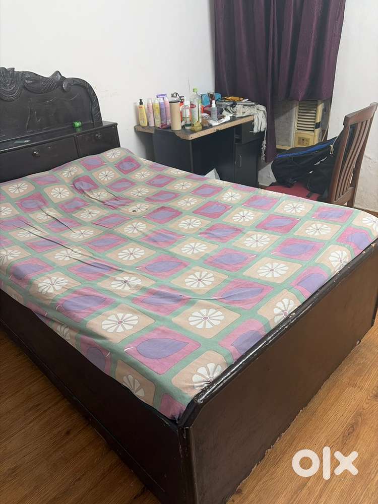 Rent for room with attached washroom for Female