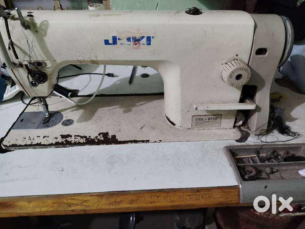Juki 17 Sewing Machine with Jack Clutch Motor for sale