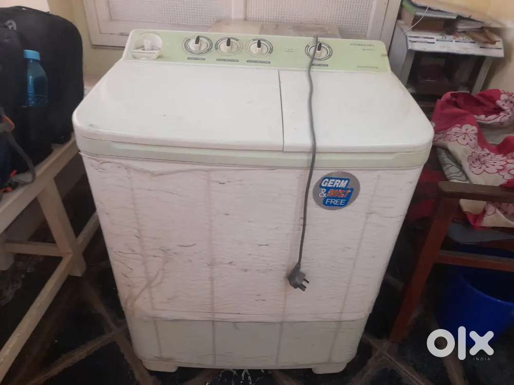 Videocon semi automatic 6.8kgs