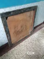 Carrom board