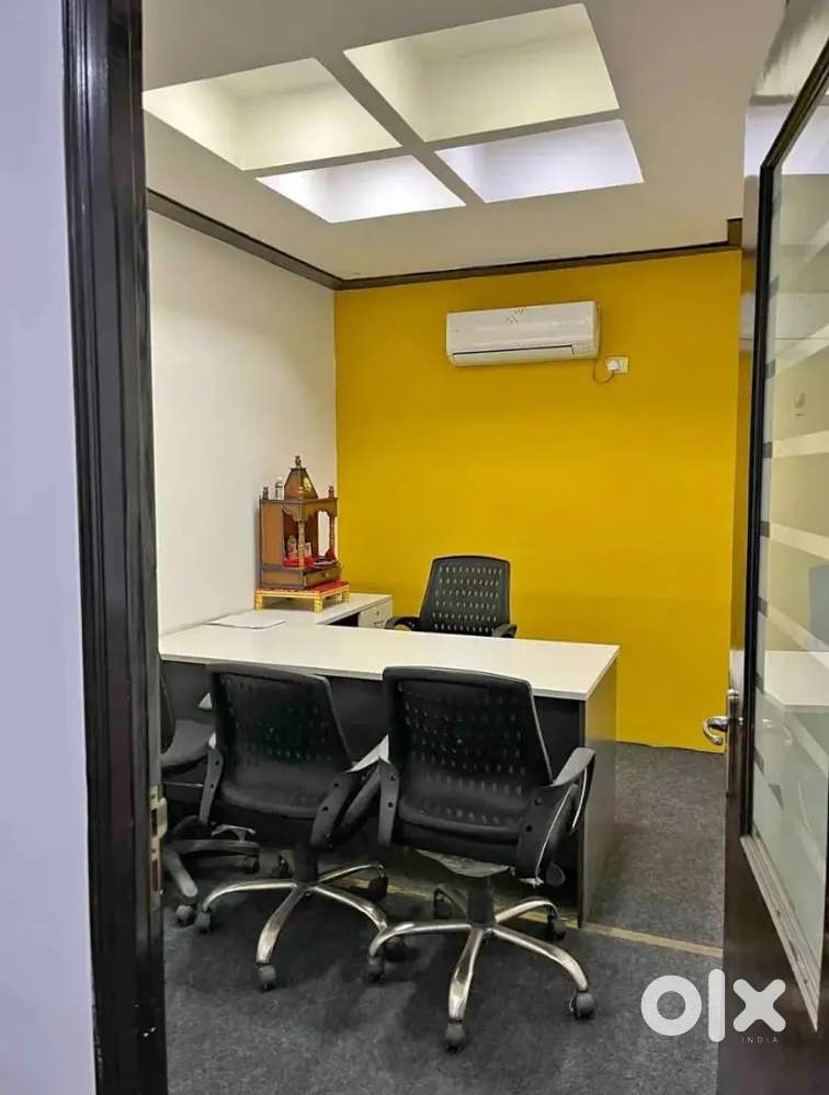 1 Director Cabin fully furnished office space for rent in Noida