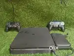 PS4 1tb slim extra 4tb storage