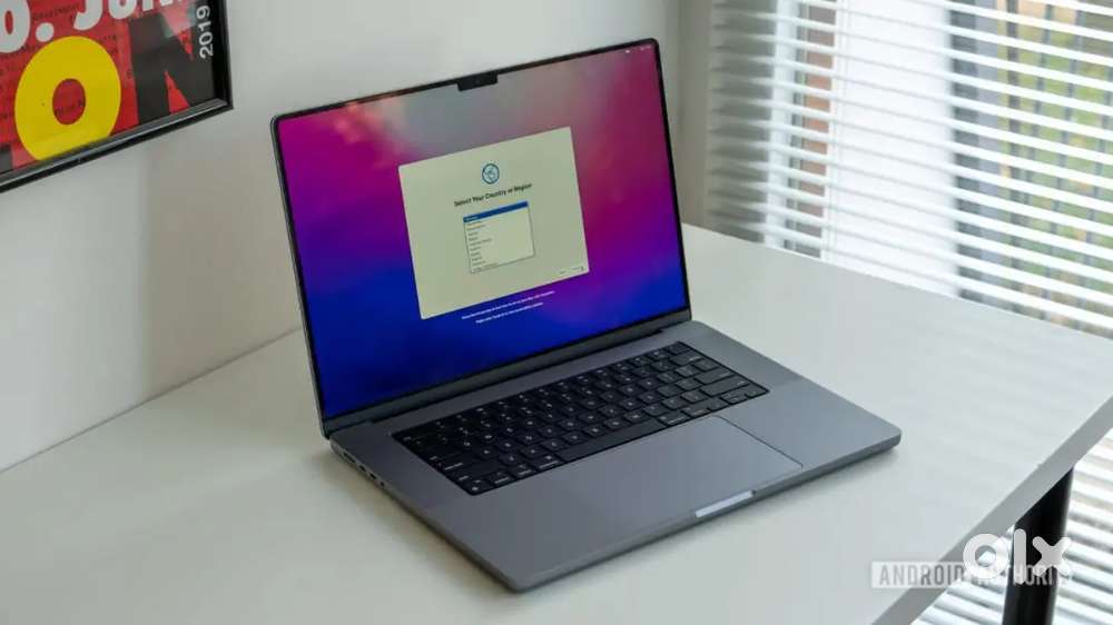 MacBook Pro 2019  i7 9th Gen  16GB RAM  512GB SSD  With Bill