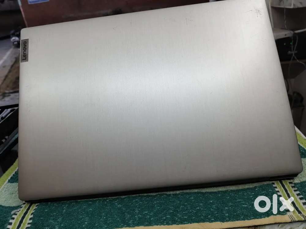 Lenovo Ryzen 3