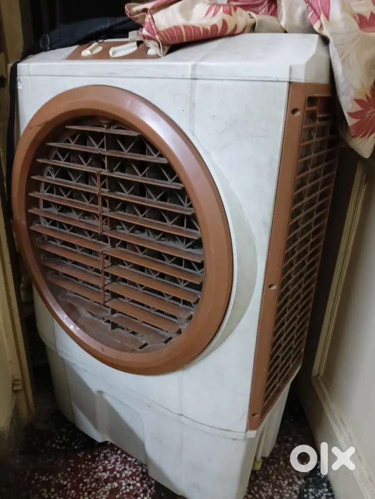 3 years old air cooler