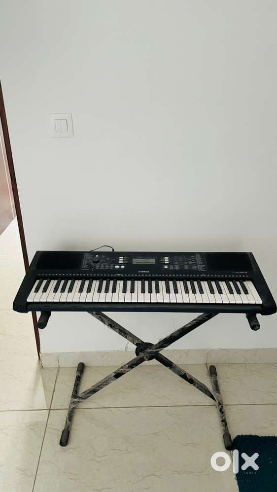 Yamaha e363 keyboard for sale