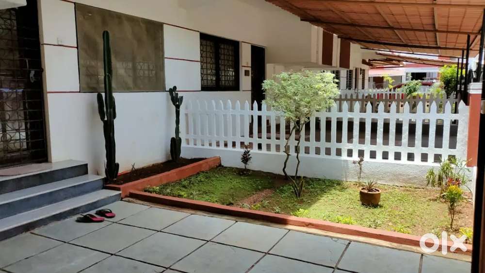 3 bhk Semi furnished Row Villa For Rent at Donapaula for 80k