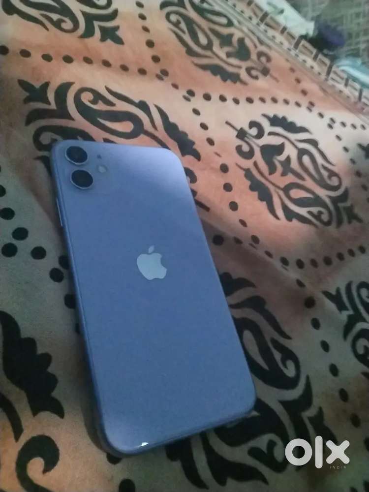 Iphone 11 purple colour