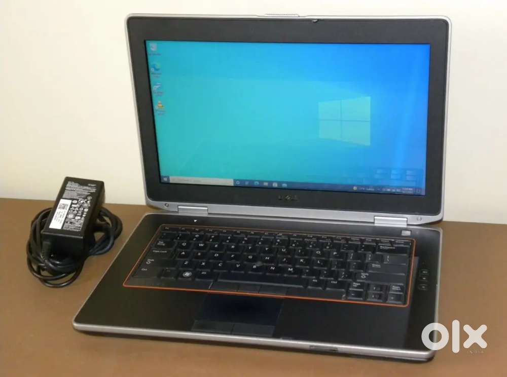 Intel core i5 2gb HD graphics 4gb/320gb HDD excellent condition laptop