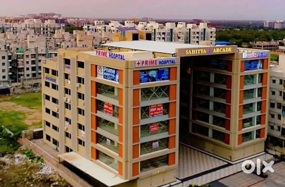 Office for rent in Naroda