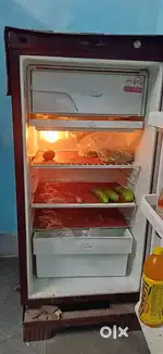 (4 )*star Fridge Godrej company