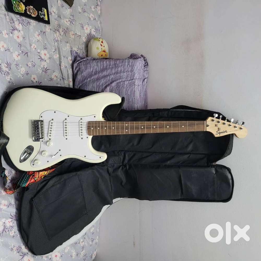 ELECTRIC GUITAR ON SALE!