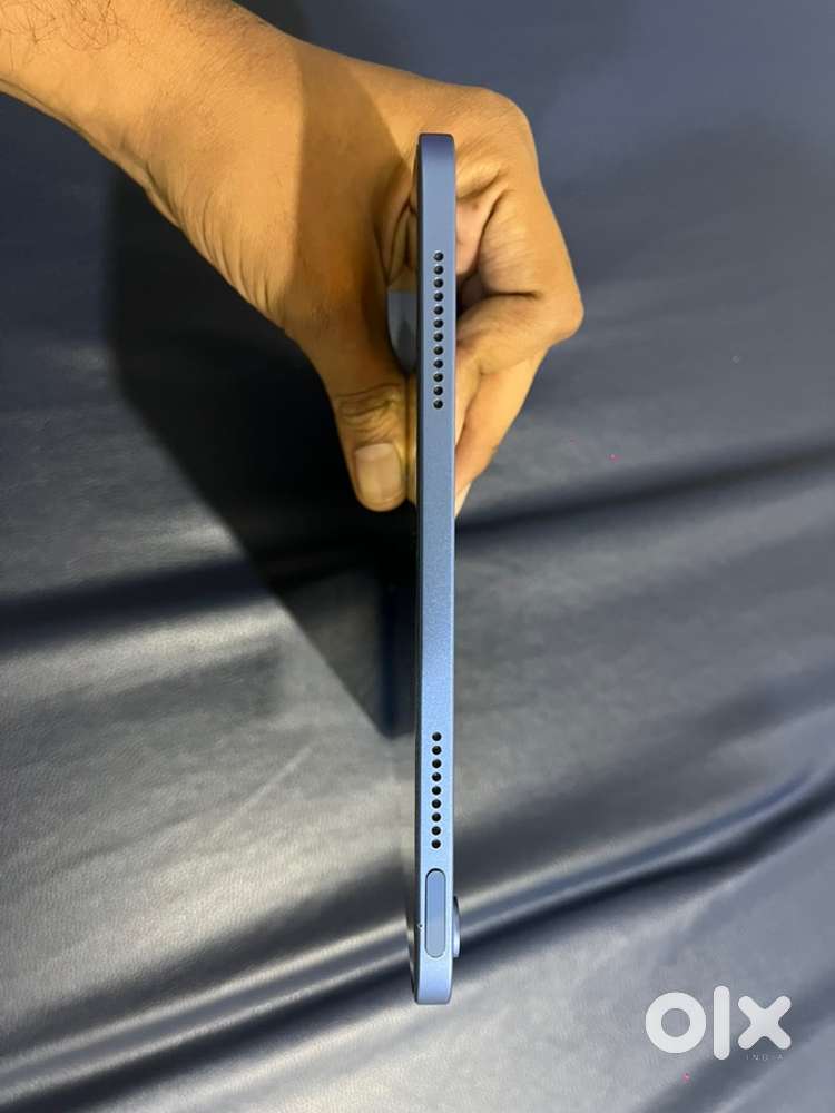 APPLE I PAD 10th GENERATION 64 GM WIFI ONLY