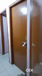 1 room available in 2bhk flat