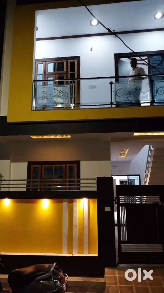 1100 land and 1600 build-up area Rahul vihar Indra Nagar