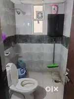 Urgently 2 flatmate required