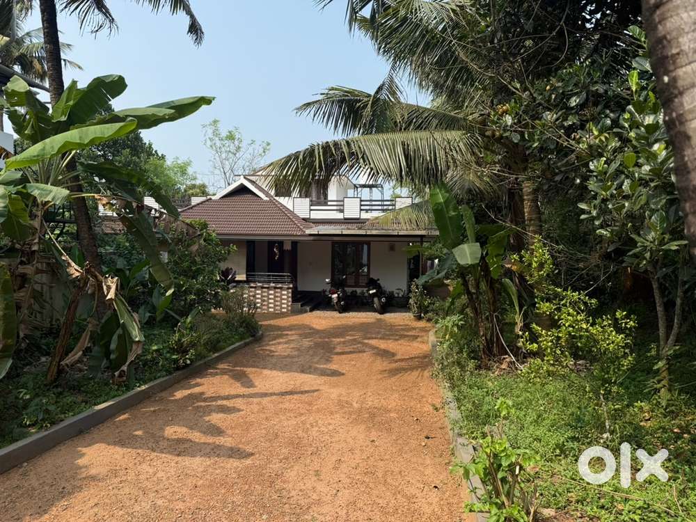 1800 sq ft houes in 19 cents ready for sale