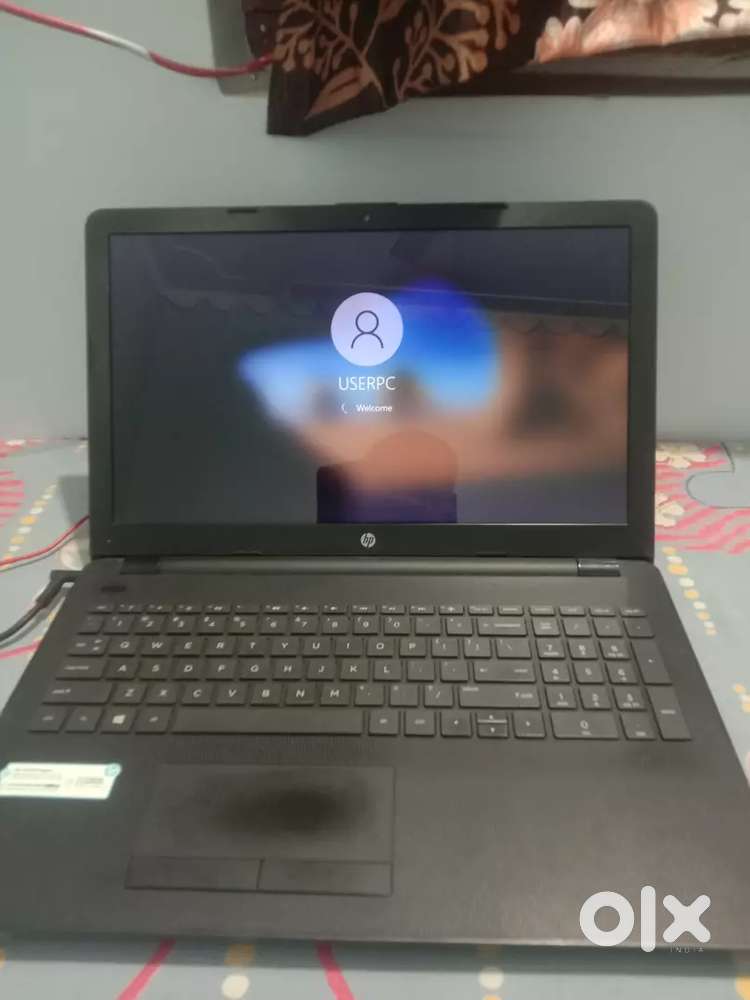 SELLING HP LAPTOP
