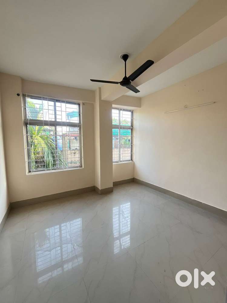 Coupl frndly single 7k 1bhk 11/12k bhetapara 8-12k