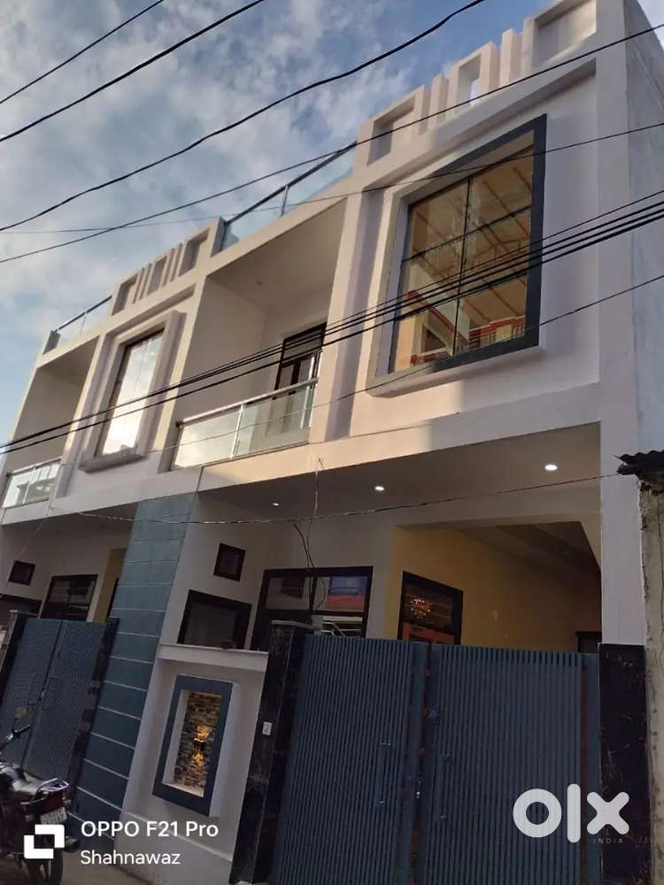 3 bhk half duplex T STATE BANJARAWALA NEAR SWASTIK PLAZA