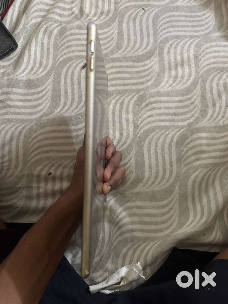 Ipad 6gen wifi 128 gb