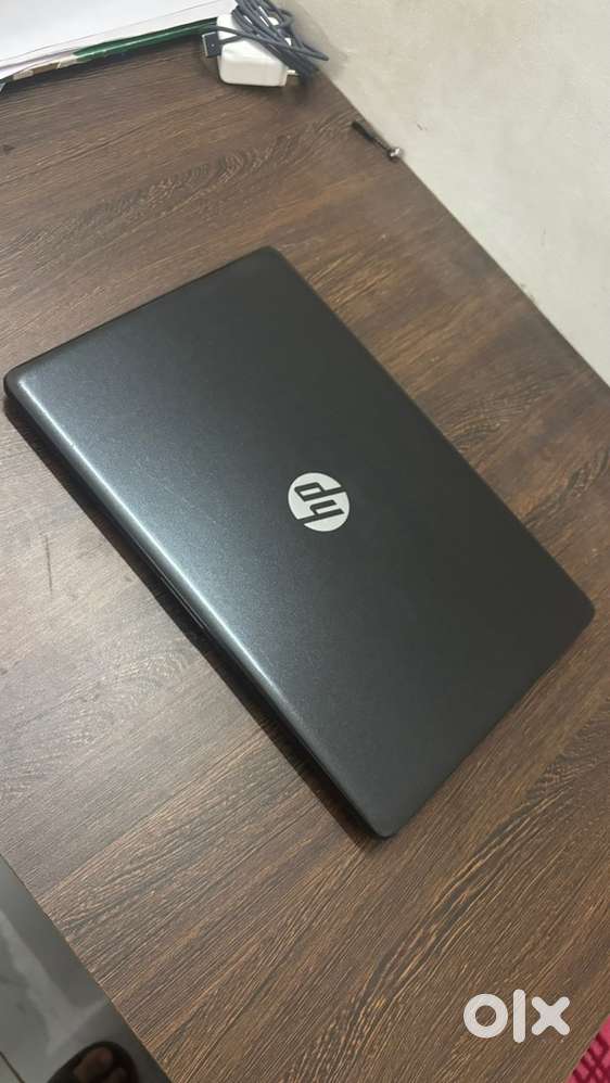 HP SLIM GAMING LAPTOP