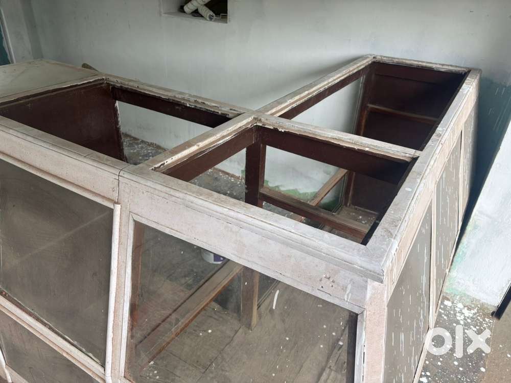 Counter table