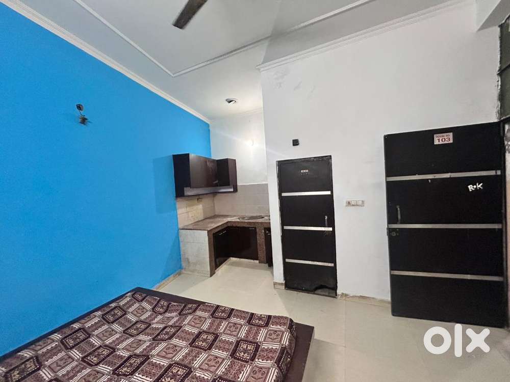 1 Rk with attach kitchen ,attach washroom