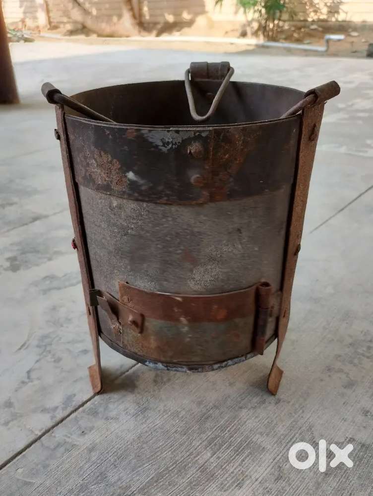 Antique Tea Shop Coal Stove in Good Conditions