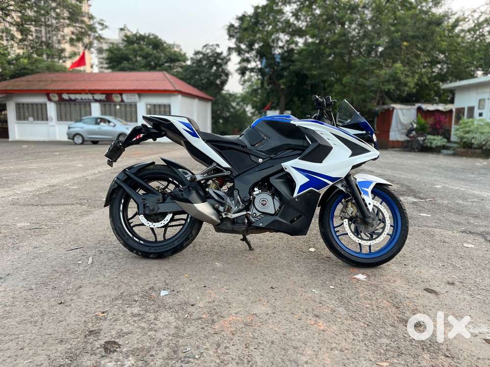 BAJAJ PULSAR RS 200 RACING BLUE