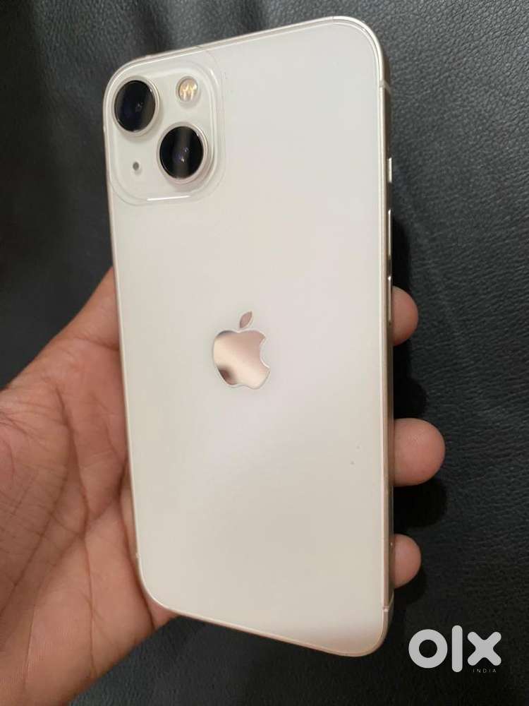 Selling my 5 month old iphone 13 with bill and Box.