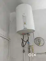 HAIER 25 LITRE WORKING GEYZER ON SALE