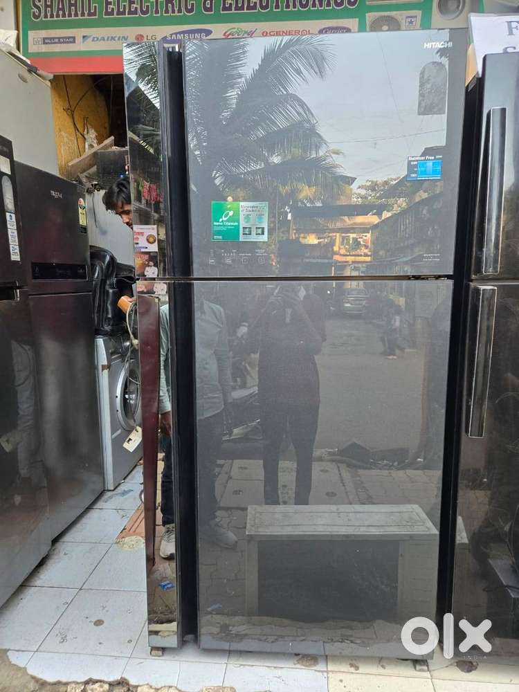 Hitachi double door glass mirror fridge