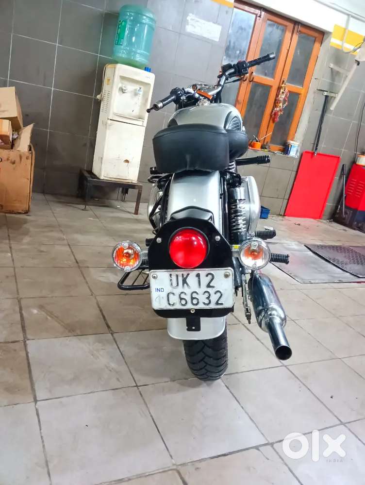 Koi kmi nhi h mare pas 3 h